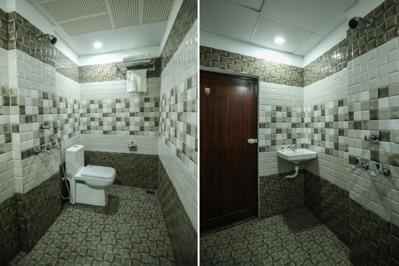 Oyo 10152 Rail View Residency Hotel Alappuzha Екстериор снимка